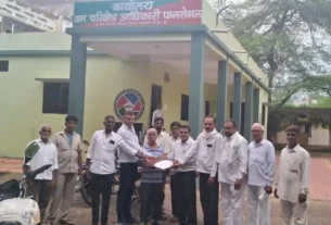 ट्रांसफार्मर सिंगल फेज लाइट की व्यवस्था सहित किसानो की समस्याओ के निराकरण हेतु भारतीय किसान संघ ने SDM एवं वन विभाग को सौंपा ज्ञापन।