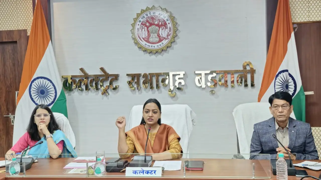 सीएम हेल्पलाइन के निराकरण में बड़वानी जिला पुनः टॉप पर