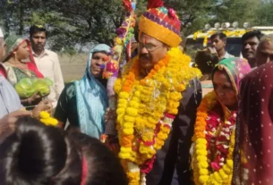 श्री जीएल ओसारी जेल अधीक्षक के पद से हुए सेवा निवृत,गृहग्राम मे हुआ सम्मान समारोह।