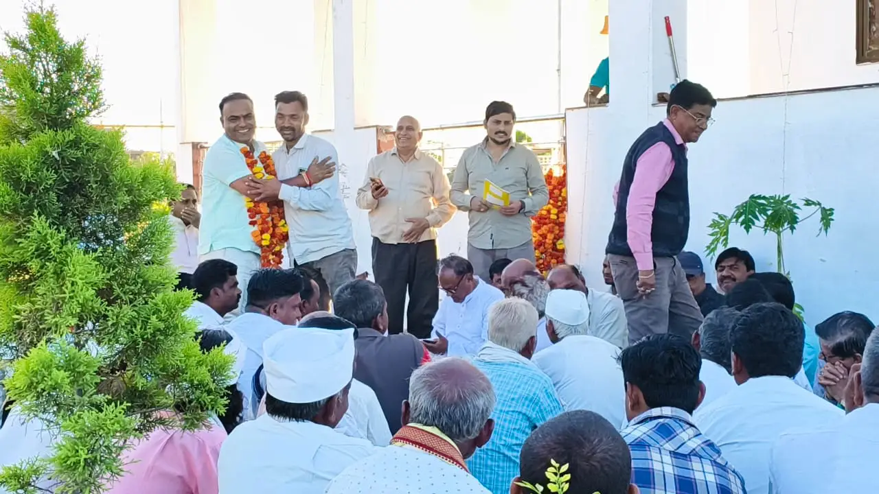 नव नियुक्त ब्लॉक कांग्रेस अध्यक्ष का किया स्वागत,पार्टी पदाधिकारियों एवं कार्यकर्ताओ ने रखे अपने विचार।