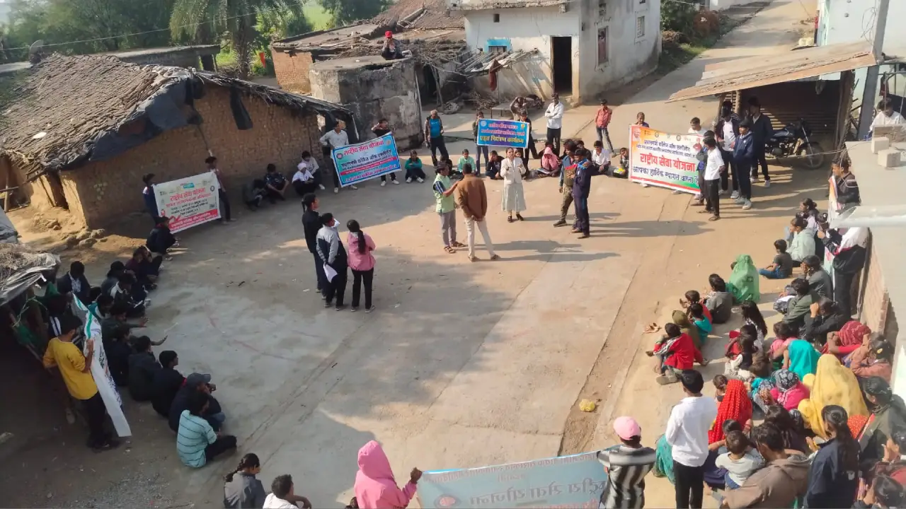 रा.से.यो. शिविर में पांचवें दिन हुआ जागरूकता कार्यक्रम,डिजिटल क्राइम को आज के युग की बताई गंभीर समस्या