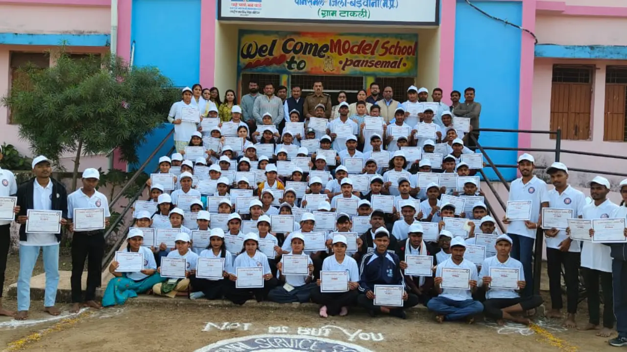 NSS के सात दिवसीय शिविर का हुआ समापन,विद्यार्थियों ने अनुशासन के साथ सिखा पर्यावरण संरक्षण।