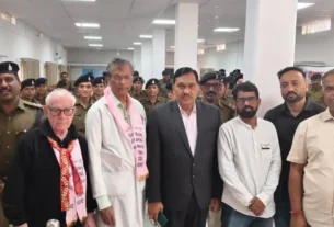 रोटरी क्लब से आए यूएसए के चिकित्सकों द्वारा पुलिस जवानों को CPR का विशेष प्रशिक्षण दिया।