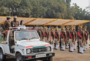 गणतंत्र दिवस पर होने वाली परेड की फाइनल रिहर्सल सम्पन्न,जिला पंचायत सीईओ सुश्री काजल जावला व वरिष्ठ पुलिस अधीक्षक ने किया निरीक्षण