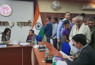 जनसुनवाई केवल आवेदन जमा करने का माध्यम नहीं,सुशासन का जीवंत उदाहरण - DM