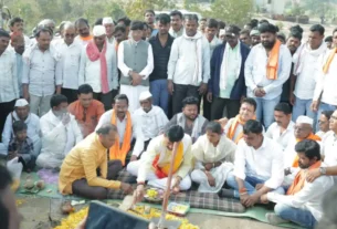 मध्यप्रदेश - महाराष्ट्र को जोड़ने वाले महत्वपूर्ण मार्गों का डामरीकरण कार्य प्रारंभ,MLA बरडे ने किया भूमि पूजन।